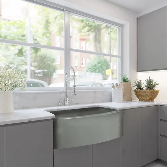 Nantucket Sink Curved Vineyard Collection FCFS3320CA (W,C,MB) Nantucket Sinks' 33 Inch Farmhouse Fireclay Sink with Curved Apron Front