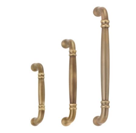 Omnia - Traditions - 9040 Cabinet Pull