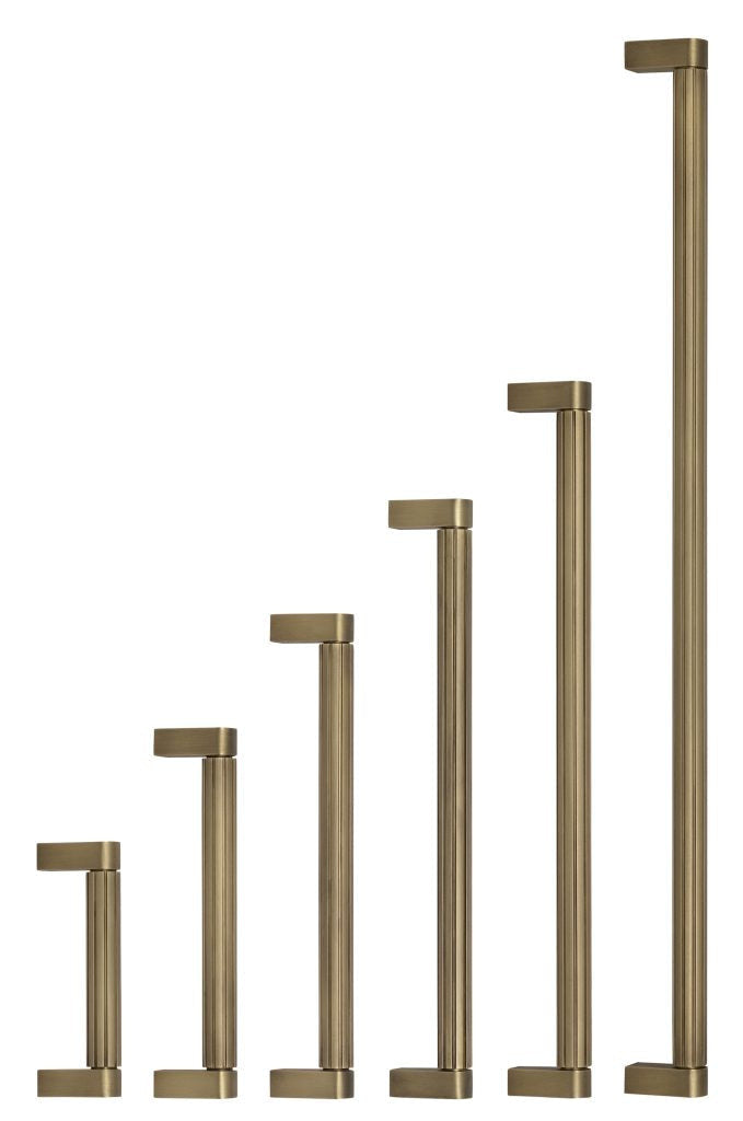Omnia - Ultima IV - 9061 Cabinet Pull