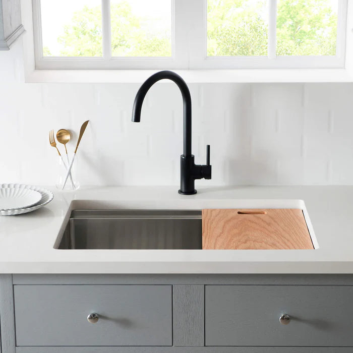 Casa Fixtures - Kitchen Sinks - 28" Undermount Single Bowl Stainless Steel Workstation Sink (C1-28ST)