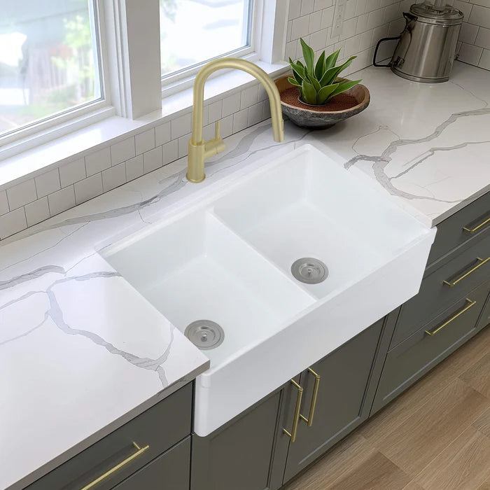 Casa Fixtures - Kitchen Sinks - 33" Fireclay Double Bowl Farmhouse Kitchen Workstation Sink (C2-33DFT)