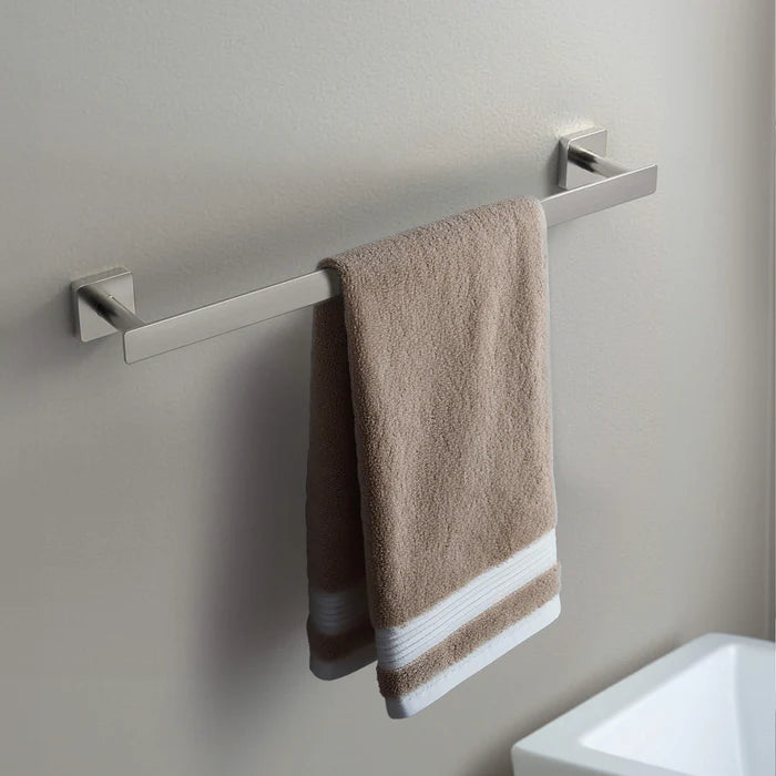 Casa Fixtures - Bathroom Accessories - Fusion 18 inch Bathroom Towel Bar (CBA-1605)