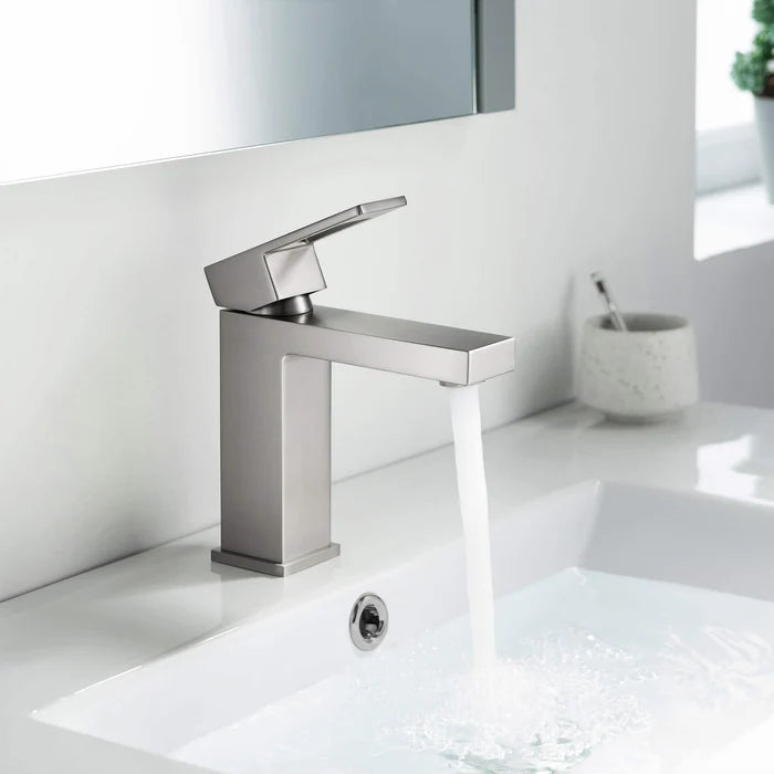 Casa Fixtures - Bathroom Faucet - Quadra Single Handle Bathroom Vanity Sink Faucet with Pop Up Drain (CBF-1002)