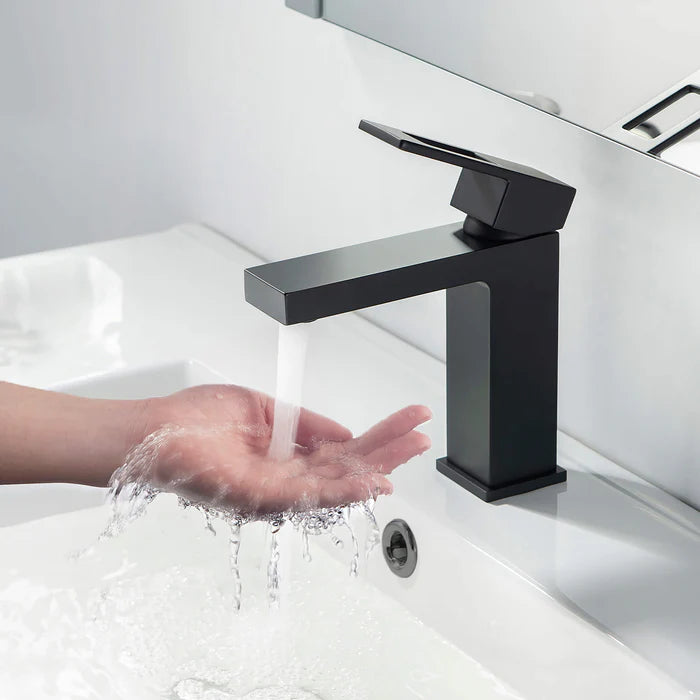 Casa Fixtures - Bathroom Faucet - Quadra Single Handle Bathroom Vanity Sink Faucet with Pop Up Drain (CBF-1002)