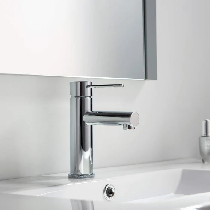 Casa Fixtures - Bathroom Faucet - Verona Single Handle Bathroom Vanity Sink Faucet with Pop Up Drain (CBF-1010)