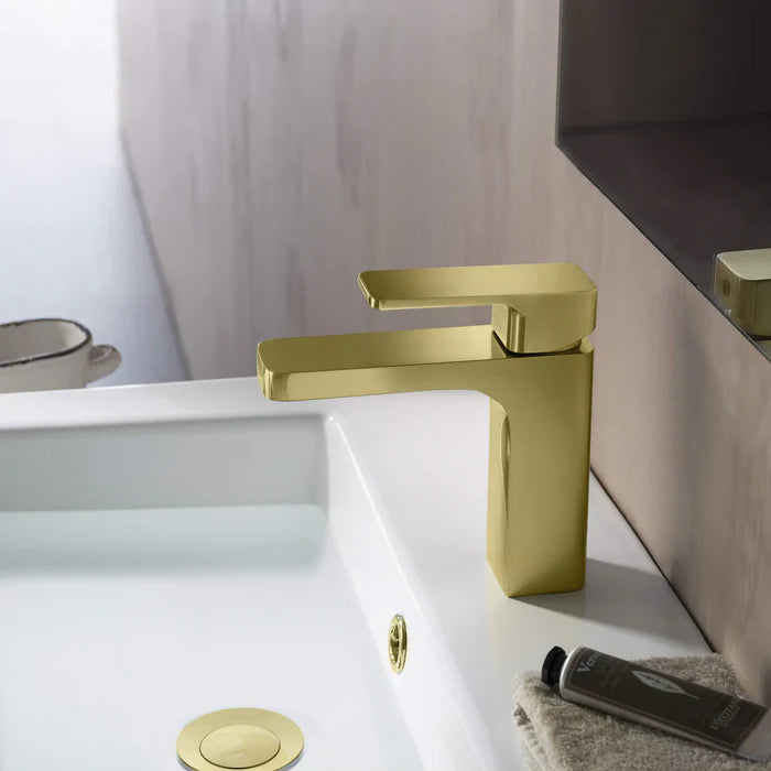 Casa Fixtures - Bathroom Faucet - Fusion Single Handle Bathroom Vanity Sink Faucet with Pop Up Drain (CBF-1017)