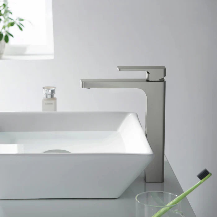 Casa Fixtures - Bathroom Faucet - Fusion Single Handle Bathroom Vessel Sink Faucet with Pop Up Drain (CBF-1018)