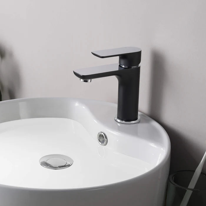 Casa Fixtures - Bathroom Faucet - Austin Single Handle Bathroom Vanity Sink Faucet with Pop Up Drain (CBF-1019)