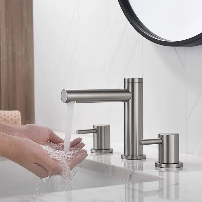 Casa Fixtures - Bathroom Faucet - Halo 8" Widespread Bathroom Sink Faucet with Drain Assembly (CBF-1025)