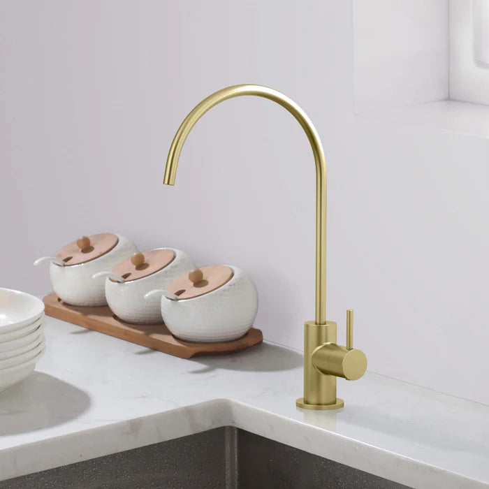 Casa Fixtures - Kitchen Faucet - Halo Water Filtration Faucet (CFF-501)