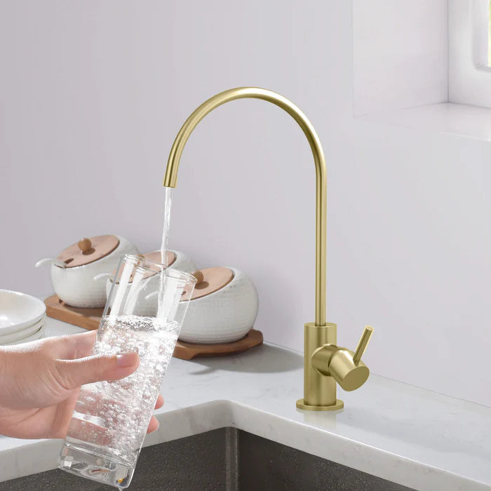 Casa Fixtures - Kitchen Faucet - Halo Water Filtration Faucet (CFF-501)