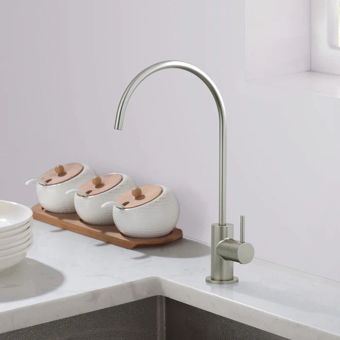 Casa Fixtures - Kitchen Faucet - Halo Water Filtration Faucet (CFF-501)