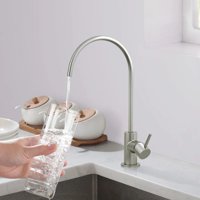 Casa Fixtures - Kitchen Faucet - Halo Water Filtration Faucet (CFF-501)