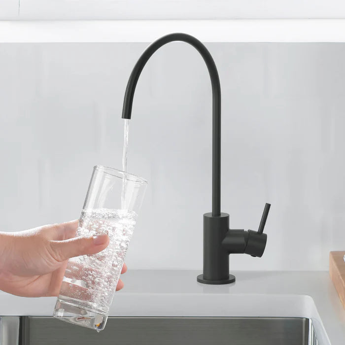 Casa Fixtures - Kitchen Faucet - Halo Water Filtration Faucet (CFF-501)
