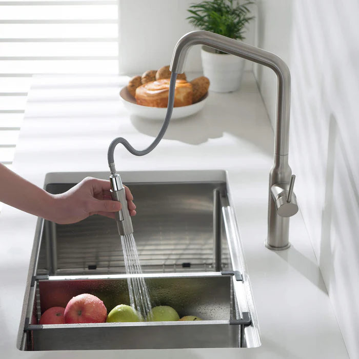 Casa Fixtures - Kitchen Faucet - Tampa Single Handle Pull Down Kitchen Sink Faucet (CKF-2007)