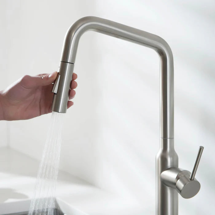 Casa Fixtures - Kitchen Faucet - Tampa Single Handle Pull Down Kitchen Sink Faucet (CKF-2007)