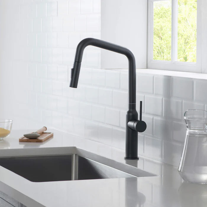 Casa Fixtures - Kitchen Faucet - Tampa Single Handle Pull Down Kitchen Sink Faucet (CKF-2007)