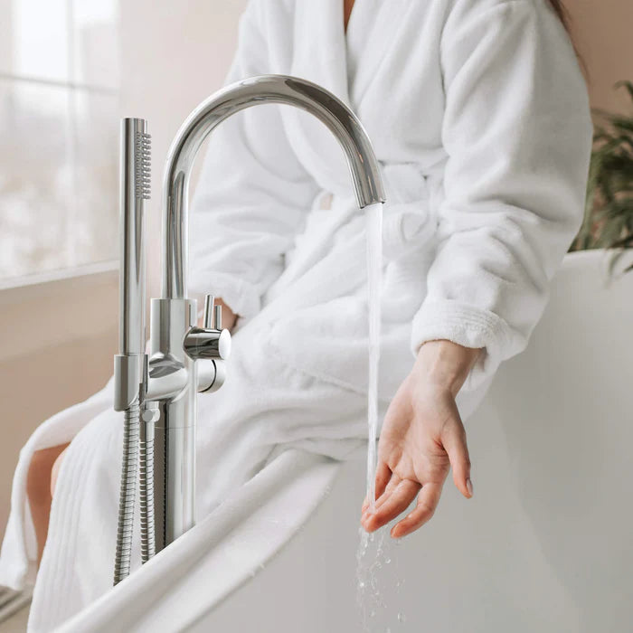 Casa Fixtures - Tub Faucets - Halo Floor Mount Tub Filler With Hand Shower (CTF-3001)