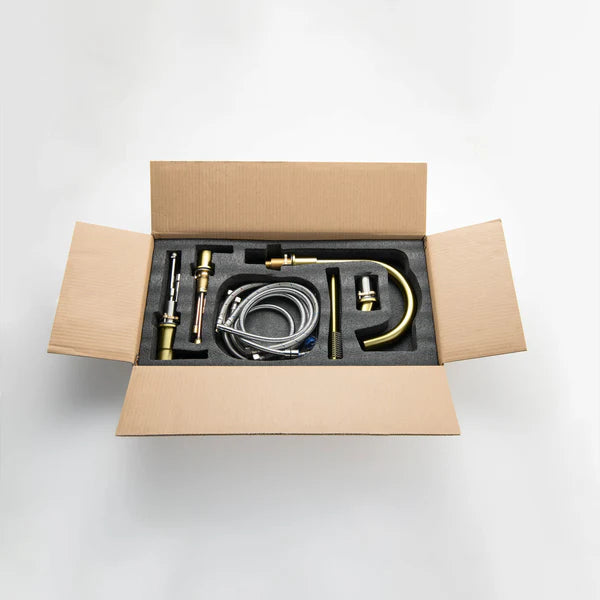 Casa Fixtures - Tub Faucets - Halo Deck Mounted Roman Bathtub Faucet with Hand Shower (CTF-3101)