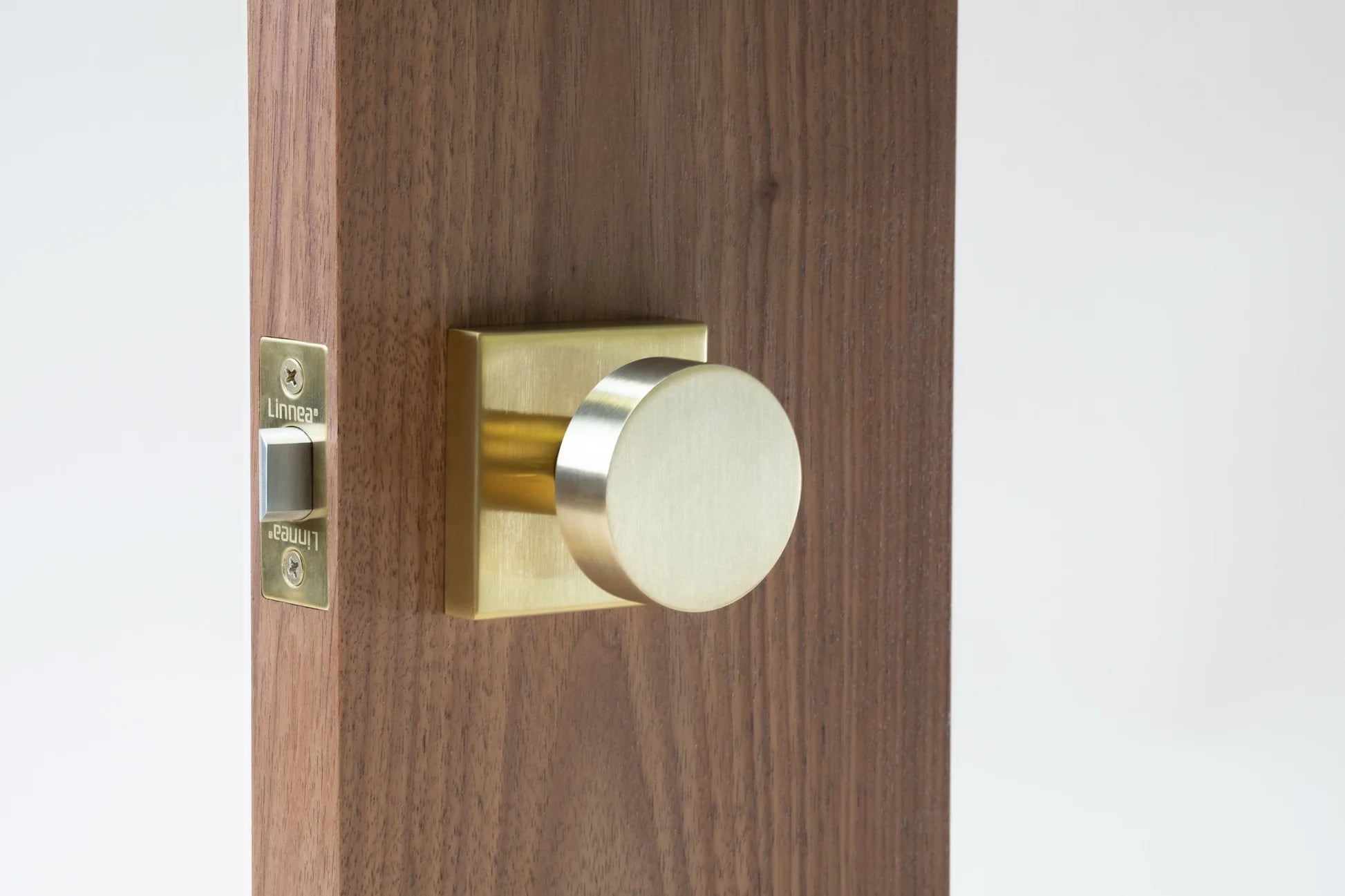 Linnea - Levers and Knobs - K66 Door Knob (Full Dummy)