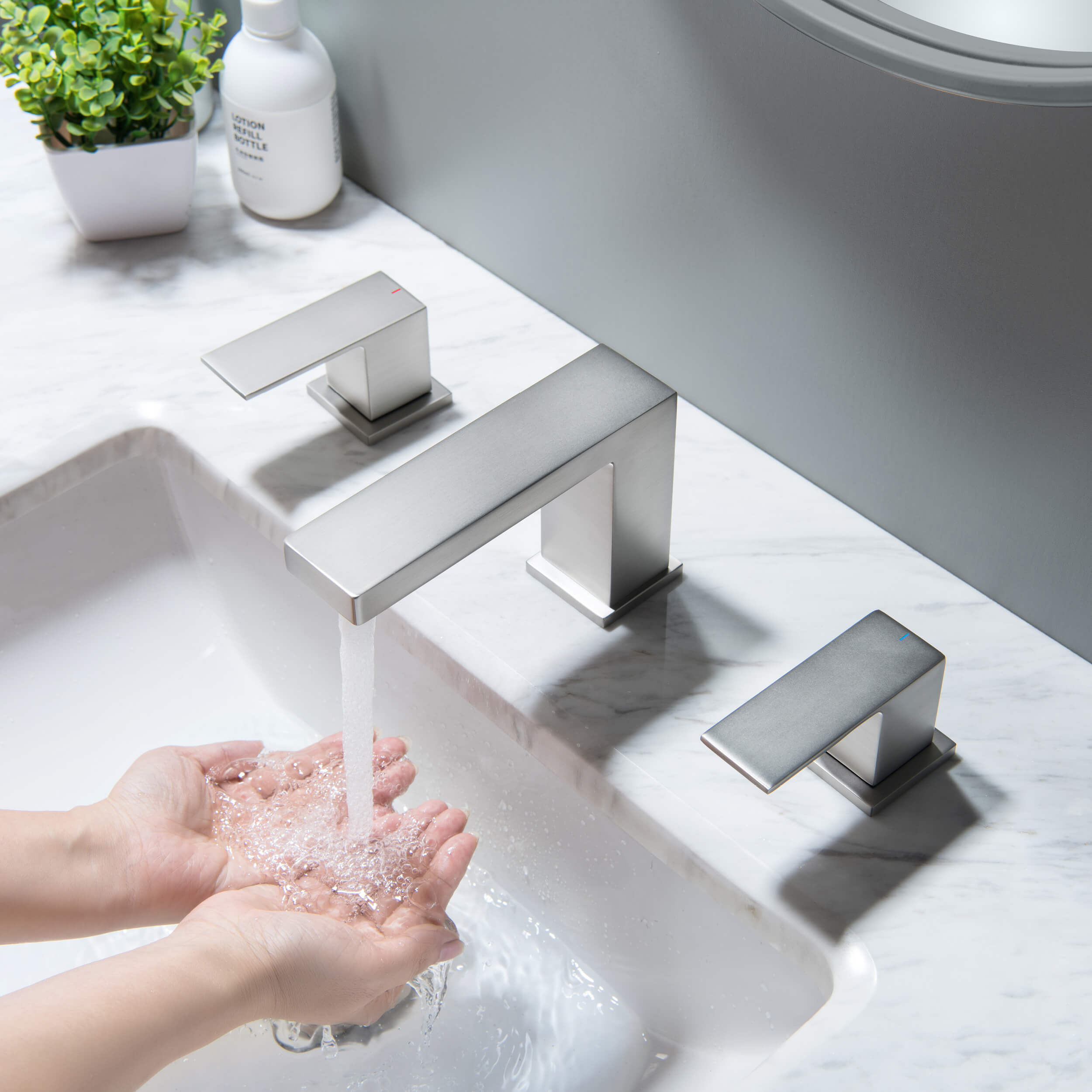 KIBI Cube 8“ Widespread Bathroom Faucet with Drain Assembly – KBF1024