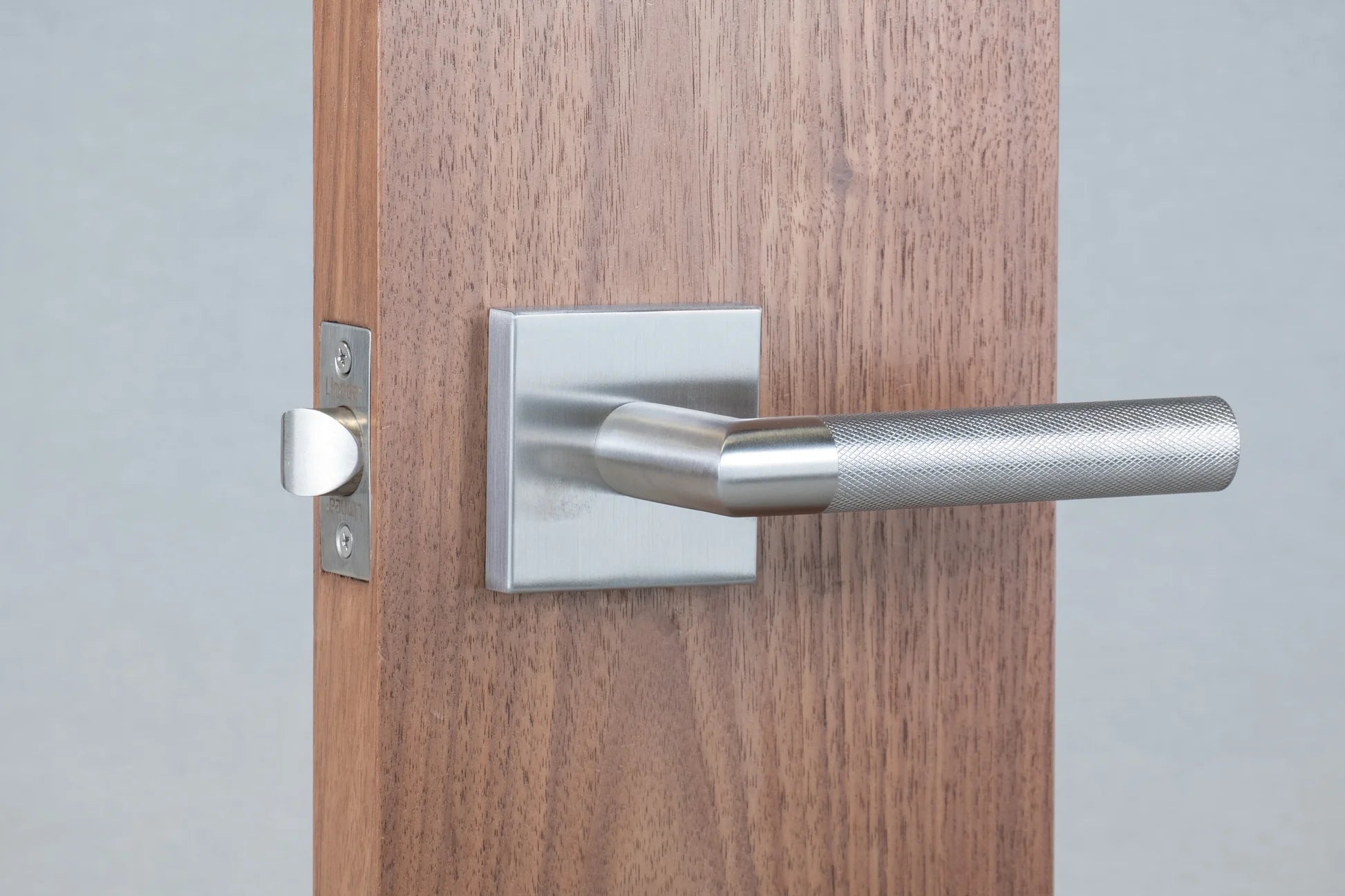 Linnea - Levers and Knobs - L05 Door Lever (Single Dummy)