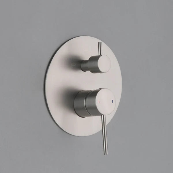 Casa Fixtures - Valve Trim Plate - Halo 3 Function Rough-in Valve Trim Plate (SVT1-3)