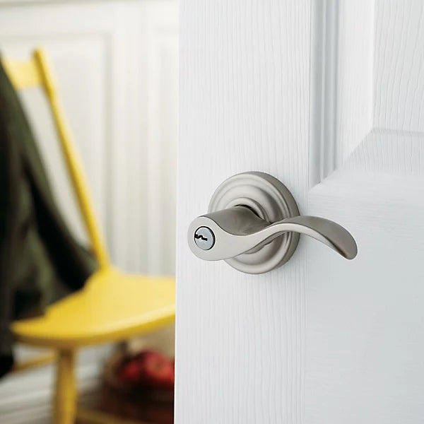 Baldwin - Estate Collection - Keyed Knobs & Levers - 5255 Wave Keyed Door Lever w/ Classic Rose (Pre-Configured)