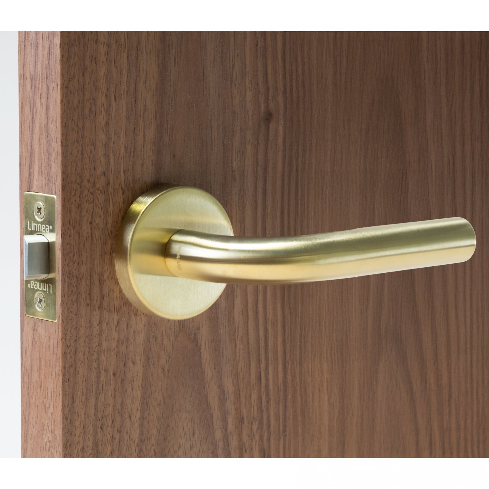 Linnea - Levers and Knobs - L03 Door Lever (Passage)
