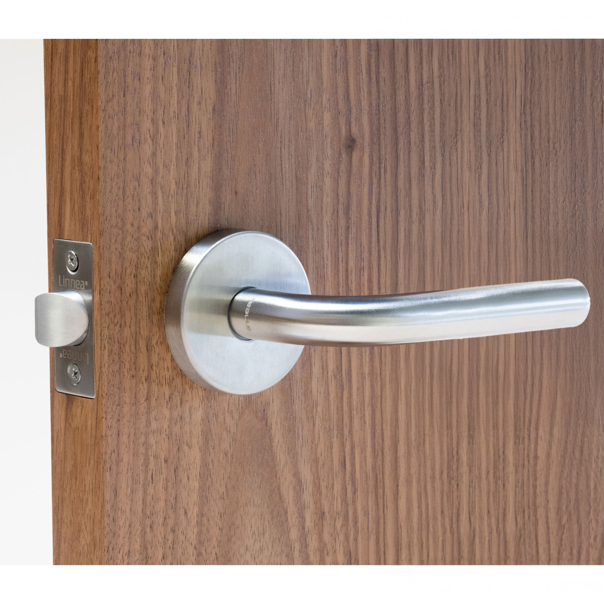 Linnea - Levers and Knobs - L03 Door Lever (Passage)