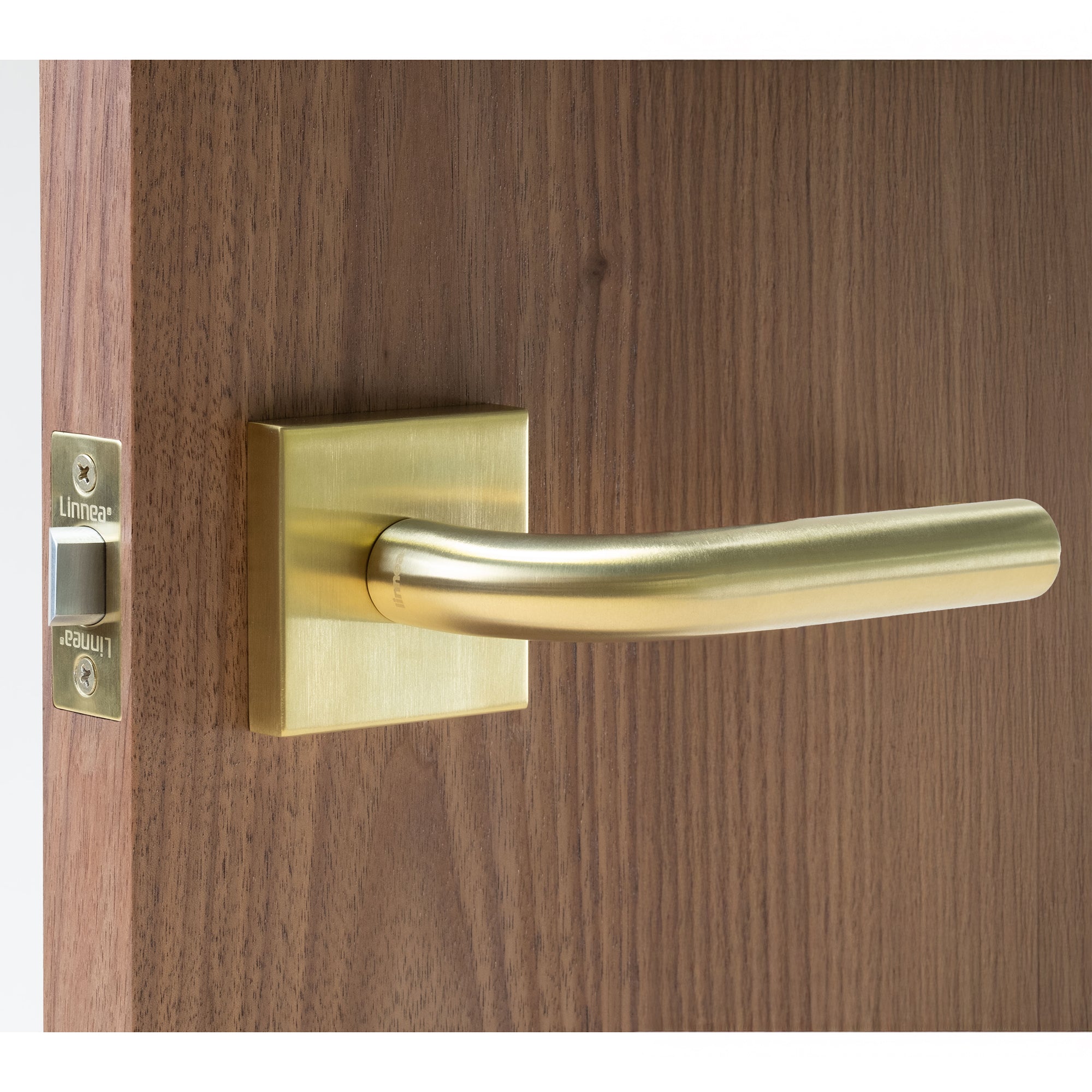 Linnea - Levers and Knobs - L03 Door Lever (Passage)