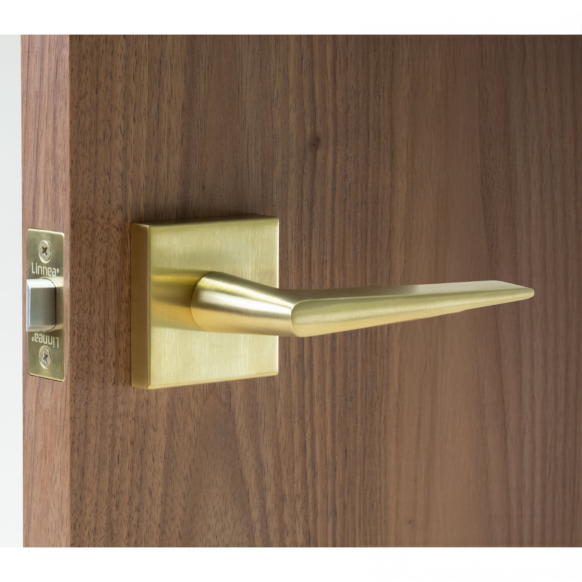 Linnea - Levers and Knobs - L16 Door Lever (Single Dummy)