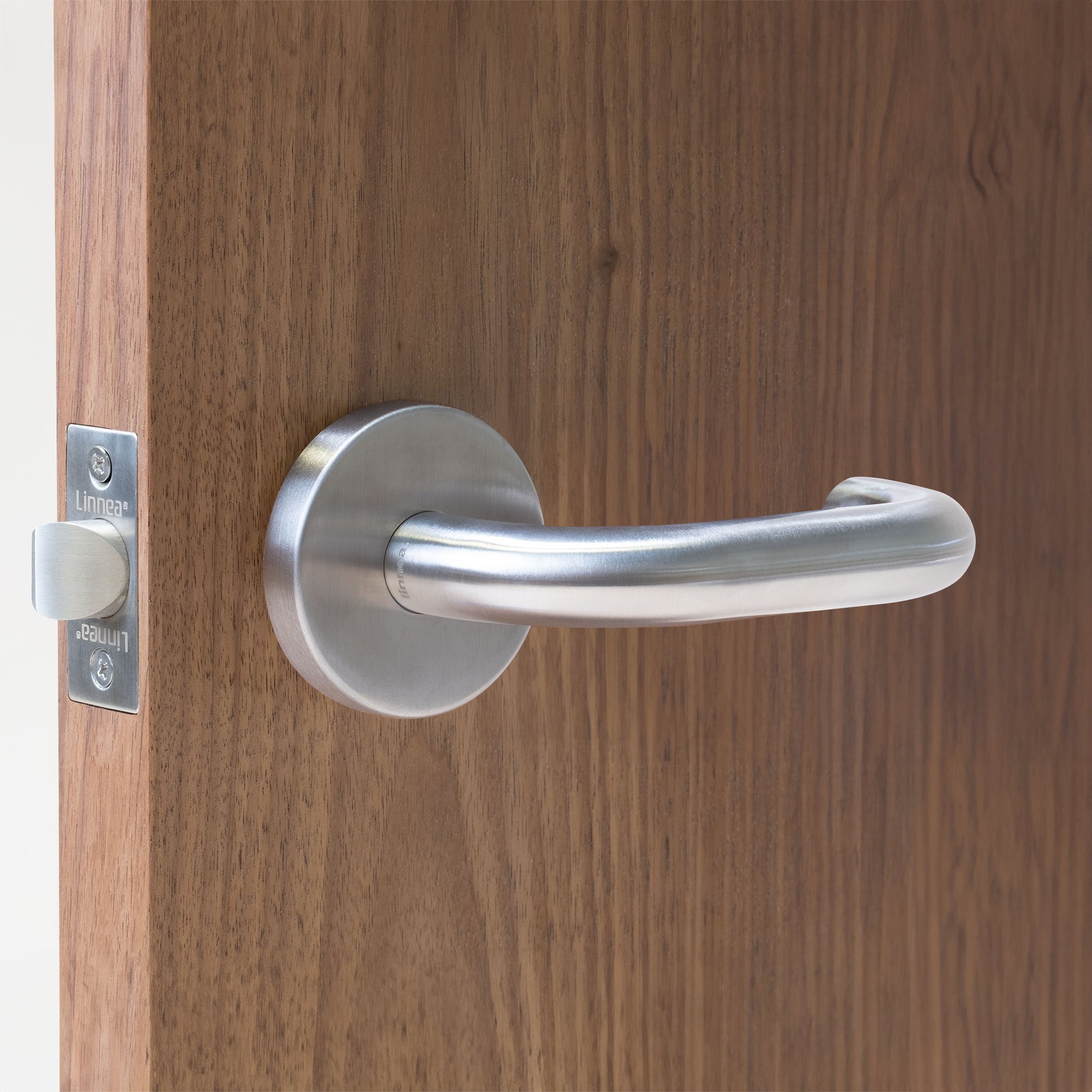 Linnea - Levers and Knobs - L01 Door Lever (Full Dummy)