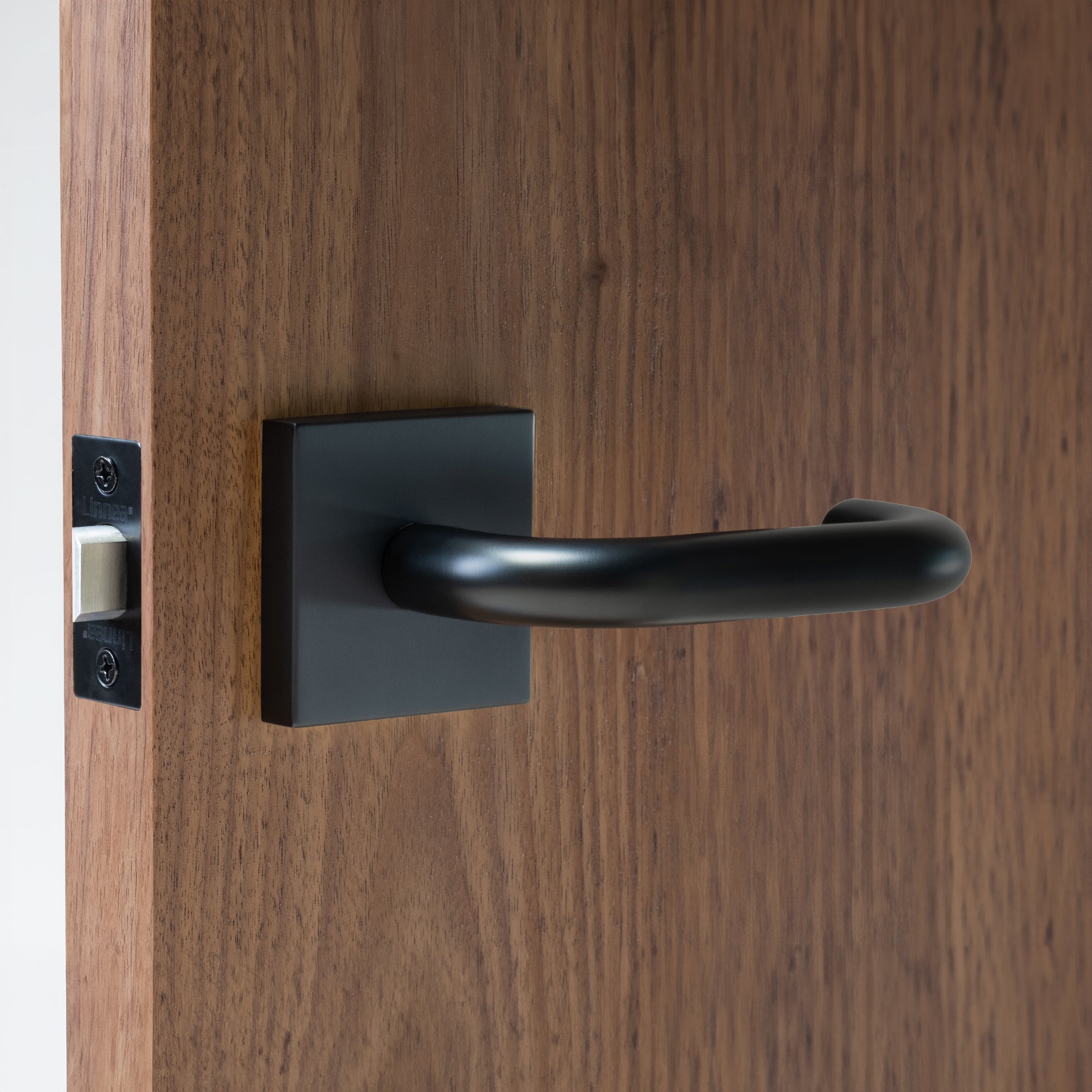 Linnea - Levers and Knobs - L01 Door Lever (Full Dummy)