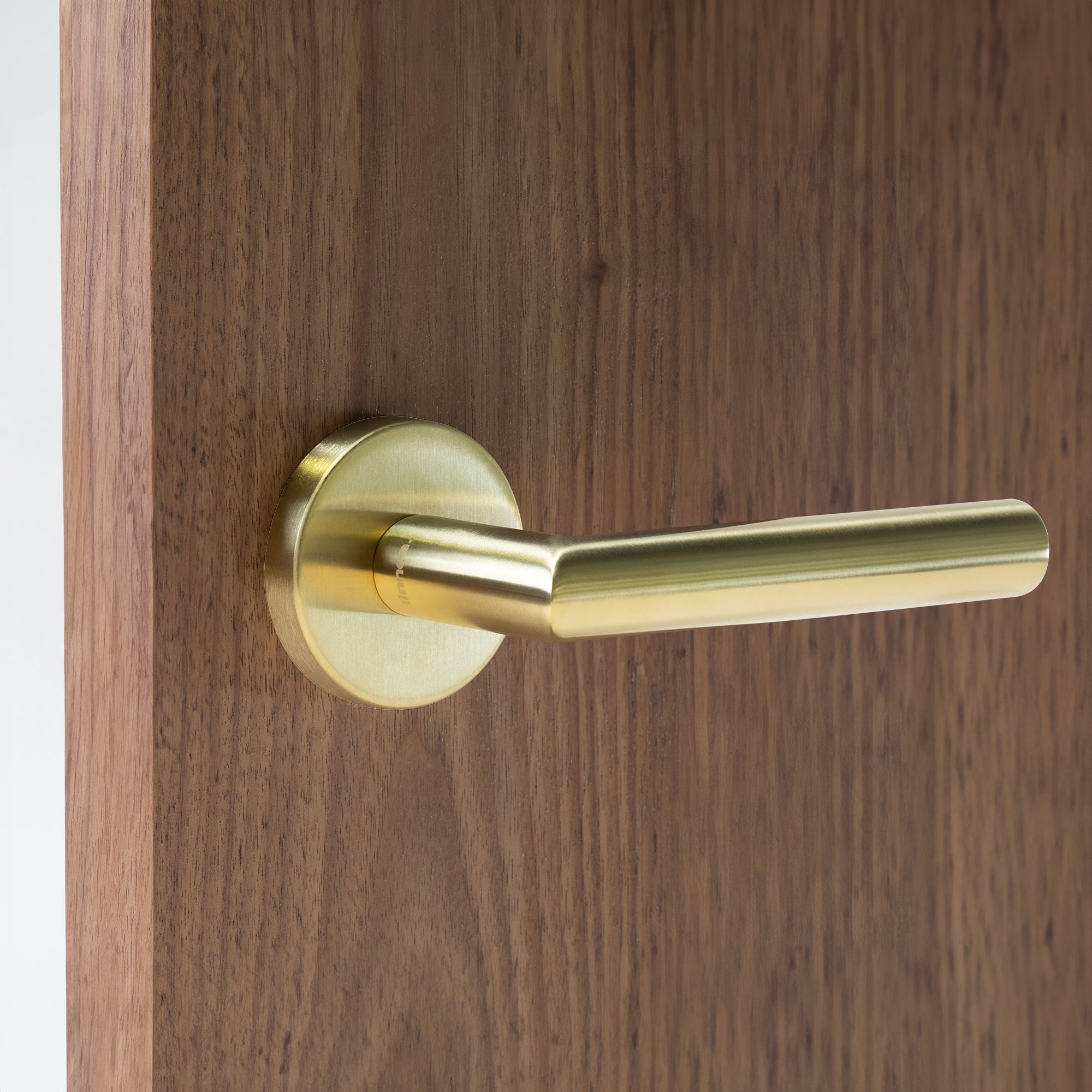 Linnea - Levers and Knobs - L02 Door Lever (Privacy)