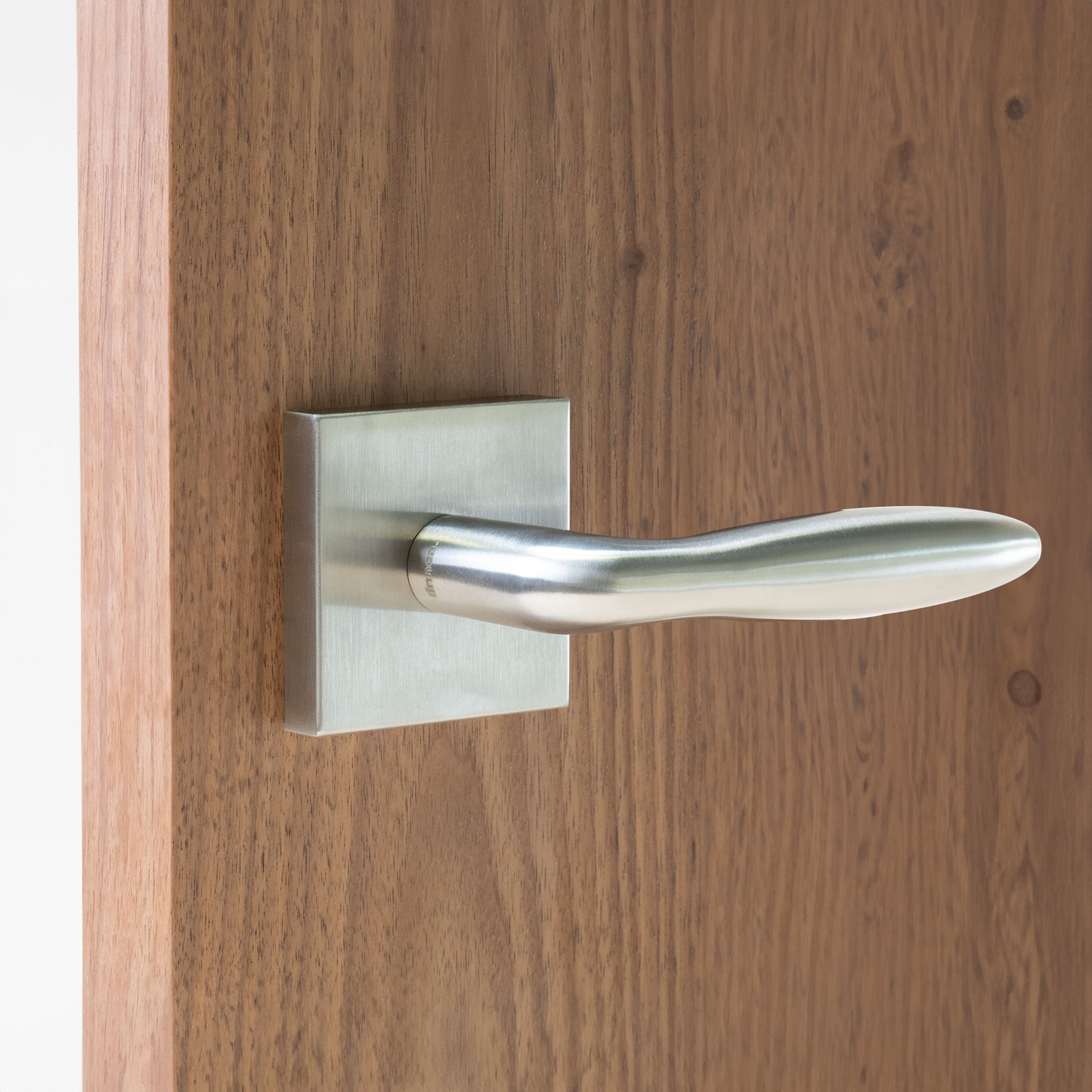 Linnea - Levers and Knobs - L26 Door Lever (Single Dummy)