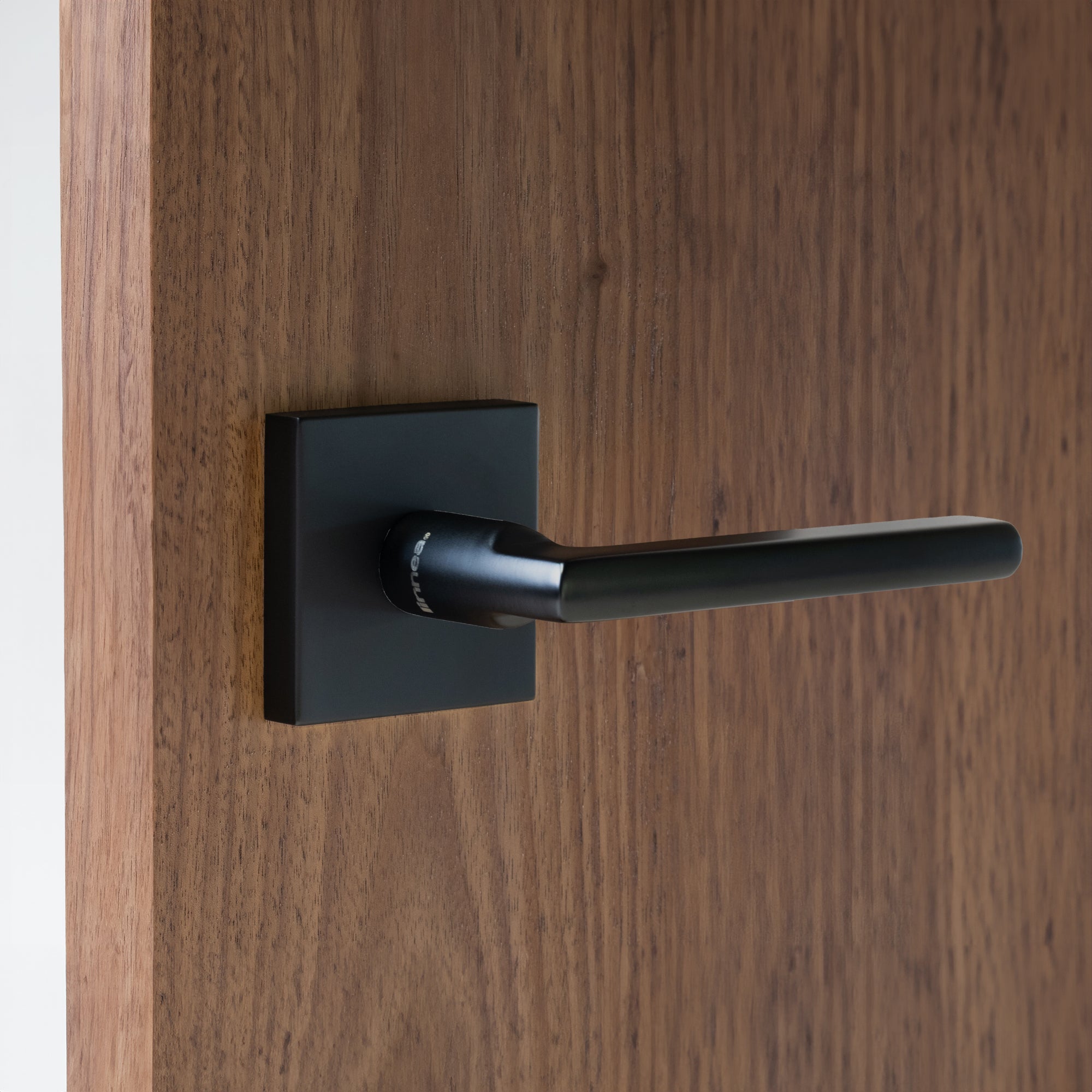 Linnea - Levers and Knobs - L78 Door Lever (Single Dummy)