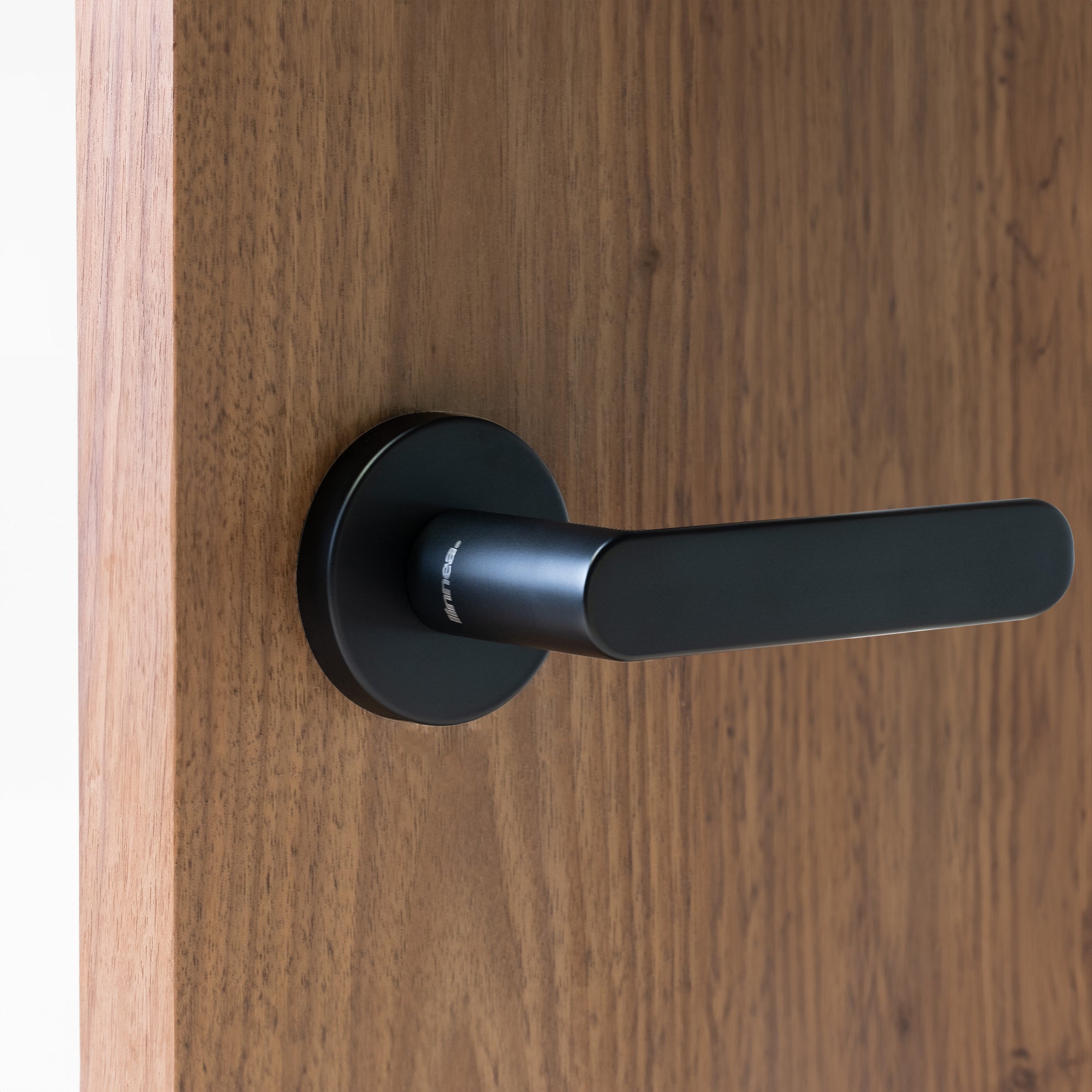 Linnea - Levers and Knobs - L92 Door Lever (Full Dummy)