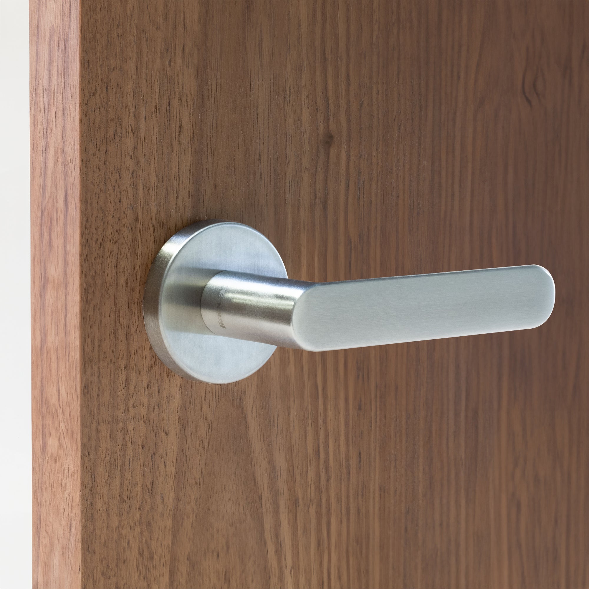 Linnea - Levers and Knobs - L92 Door Lever (Full Dummy)