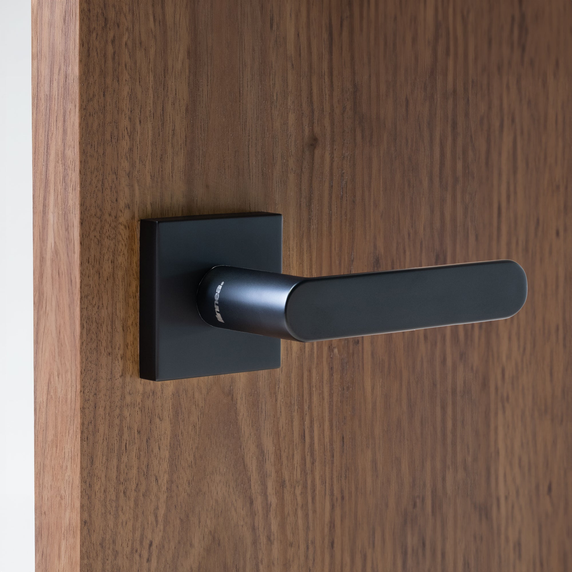 Linnea - Levers and Knobs - L92 Door Lever (Full Dummy)