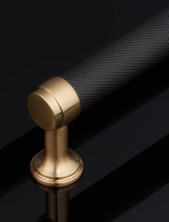 Emtek - Select Cabinet Pull - 4" CTC - Satin Brass Transitional Stems / Flat Black Knurled Pull