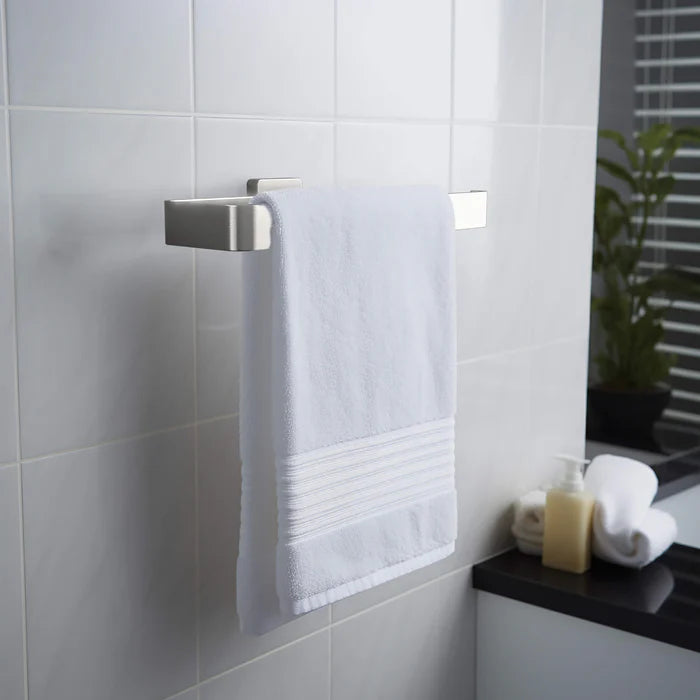 Casa Fixtures - Bathroom Accessories - Fusion 10 inch Bathroom Towel Bar (CBA-1603)
