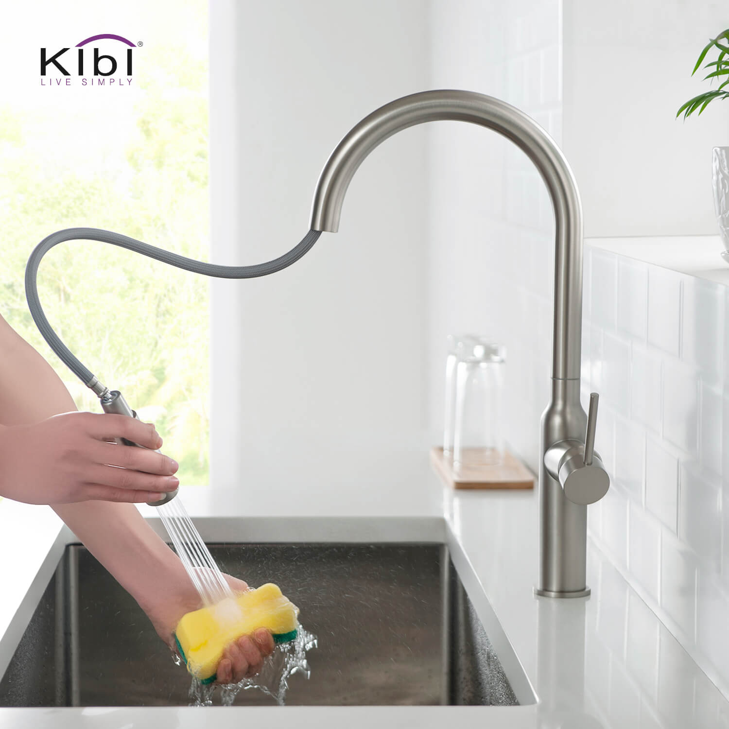 KIBI - Hilo Single Handle High Arc Pull Down Kitchen Faucet – KKF2008