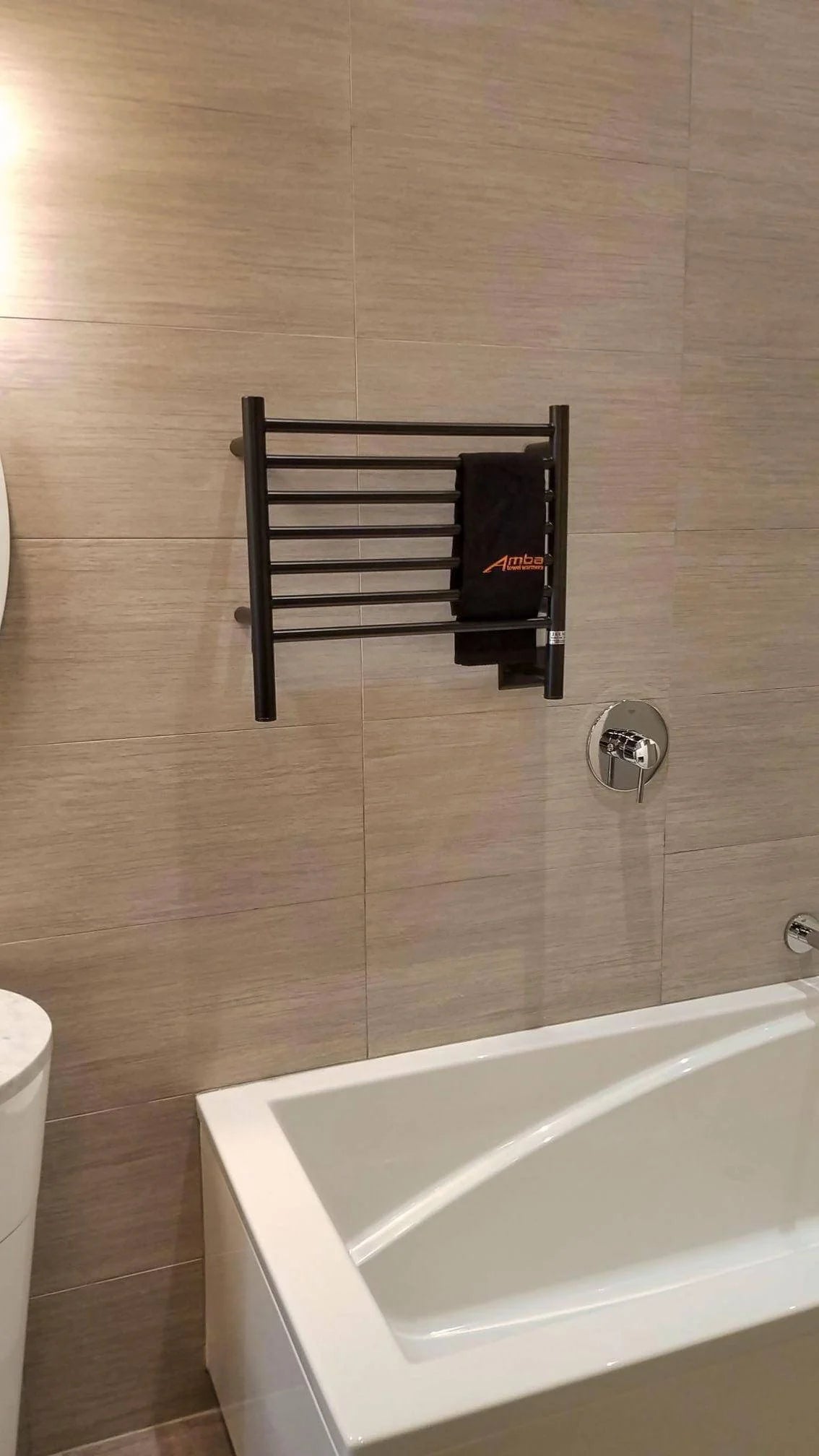 Amba - Jeeves Collection - Model H Straight Towel Warmer