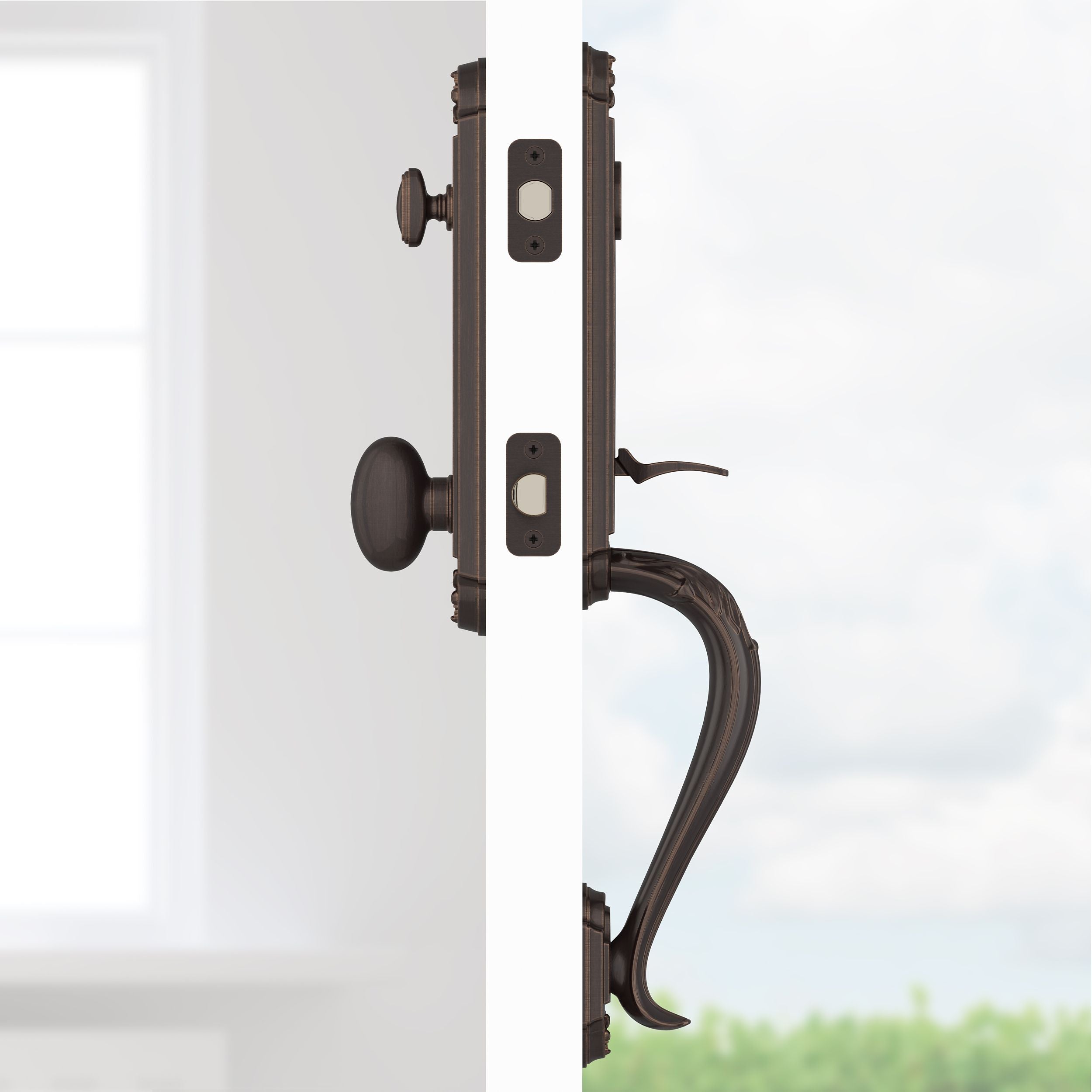 Baldwin - Reserve Collection - Tubular Entry Handlesets - Elizabeth 3/4 Escutcheon Emergency Egress Handleset w/ Ellipse Knob & Elizabeth Rose