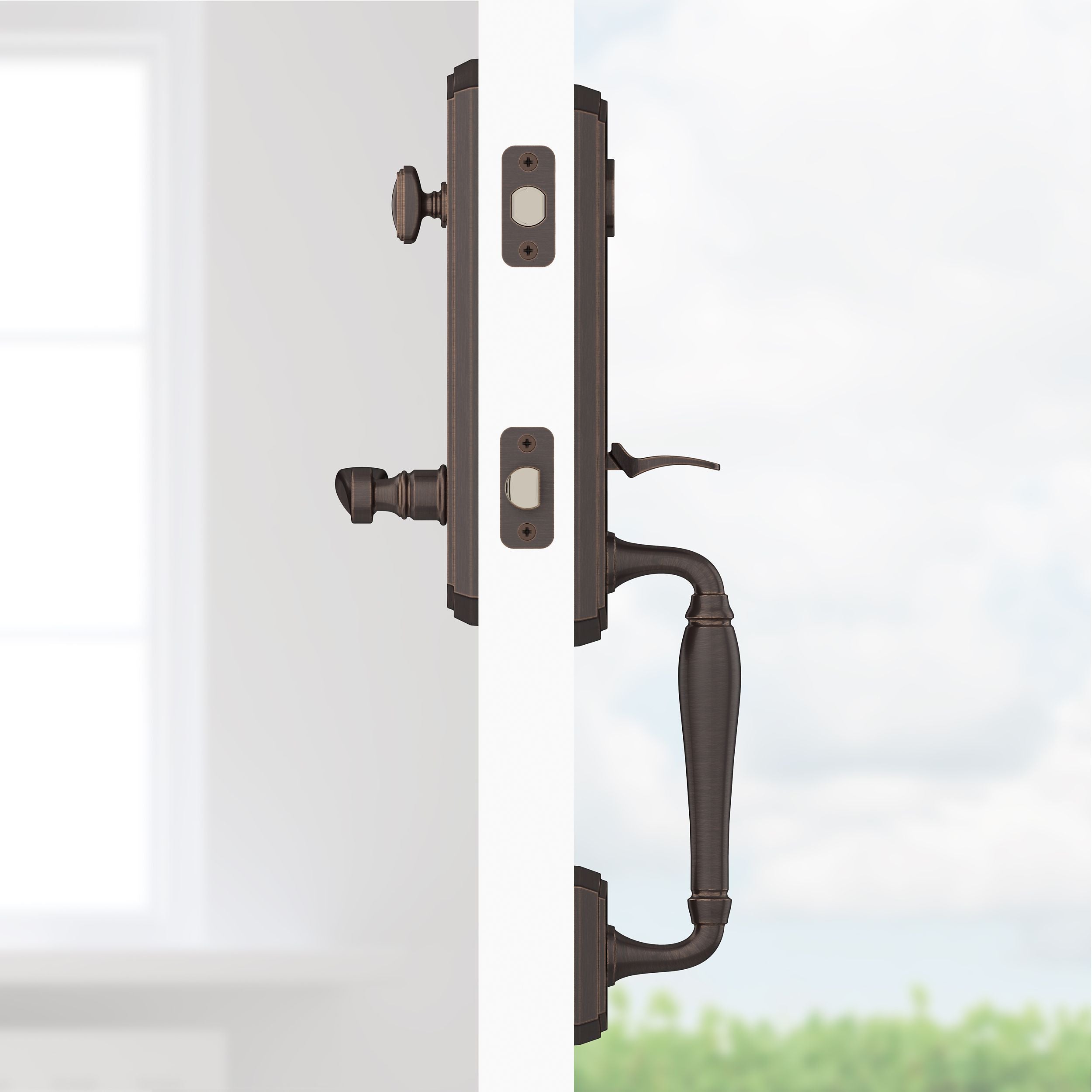 Baldwin - Reserve Collection - Tubular Entry Handlesets - New Hampshire 3/4 Escutcheon Emergency Egress Handleset w/ Curve Lever & Traditional Arched Rose